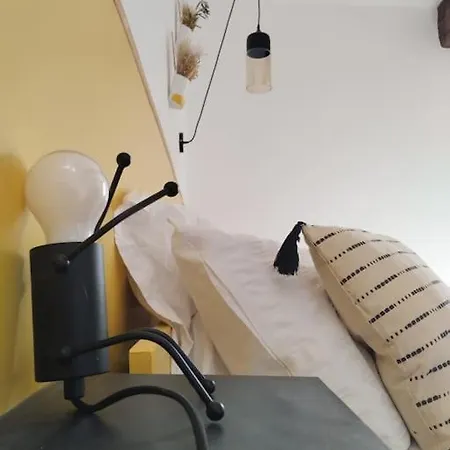 Апартаменты Maison Authentique 2 Chambres *