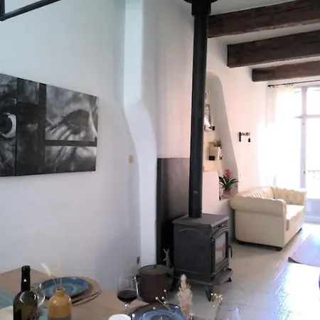 Апартаменты Maison Authentique 2 Chambres *